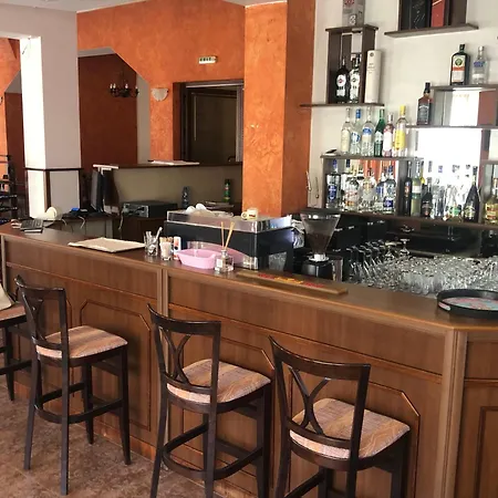 Kris & Restaurant Bed & Breakfast Smolyan